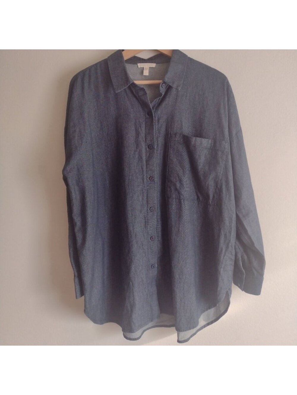 Eileen Fisher Chambray Shirt M Relaxed Fit Organic Cotton Button Front Blouse
